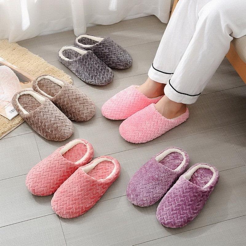 Unisex Plush Memory Foam House Slippers - Warm Non-Slip Indoor Shoes