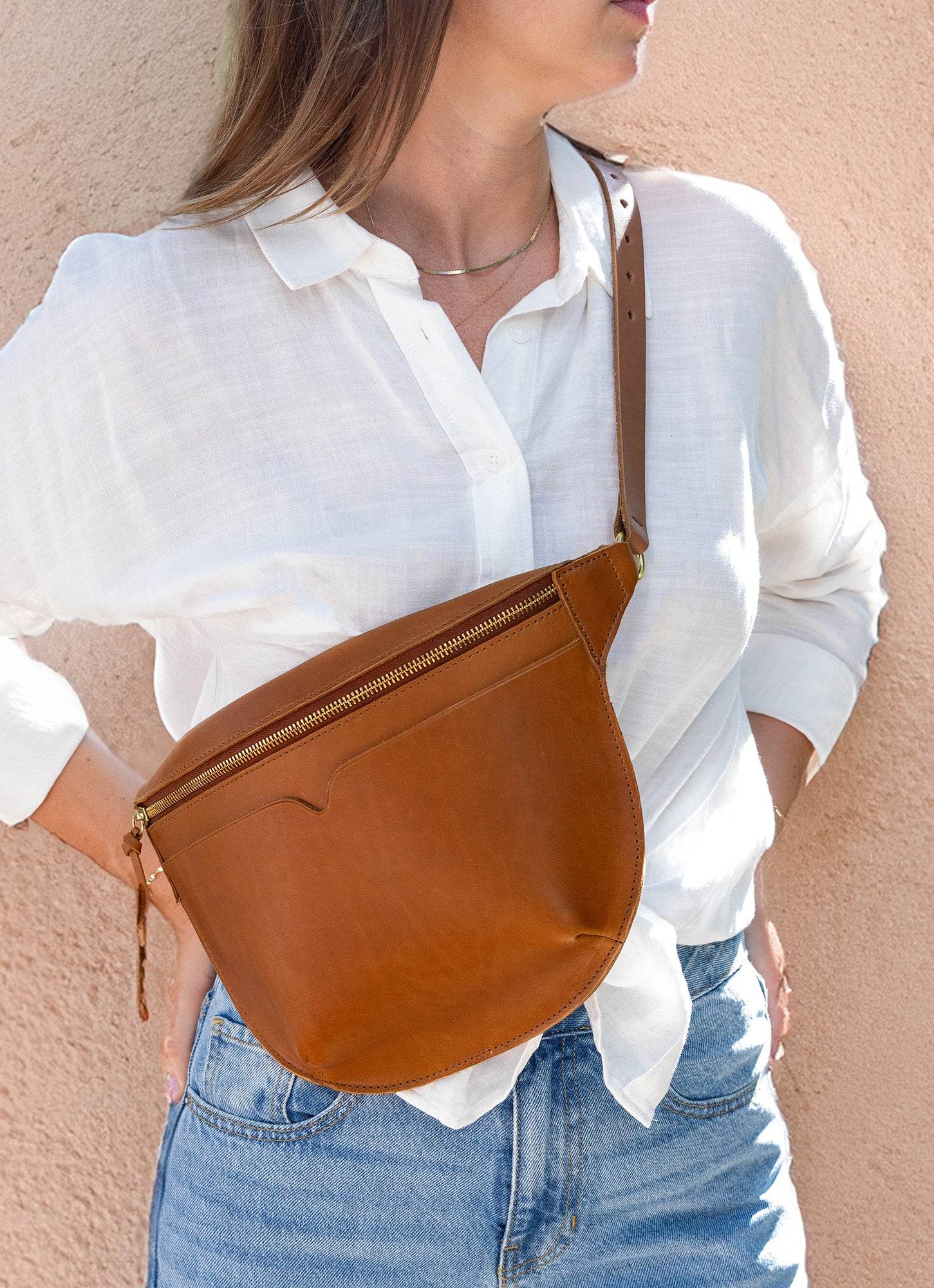 Leather Sling Bag XL for Everyday Adventures