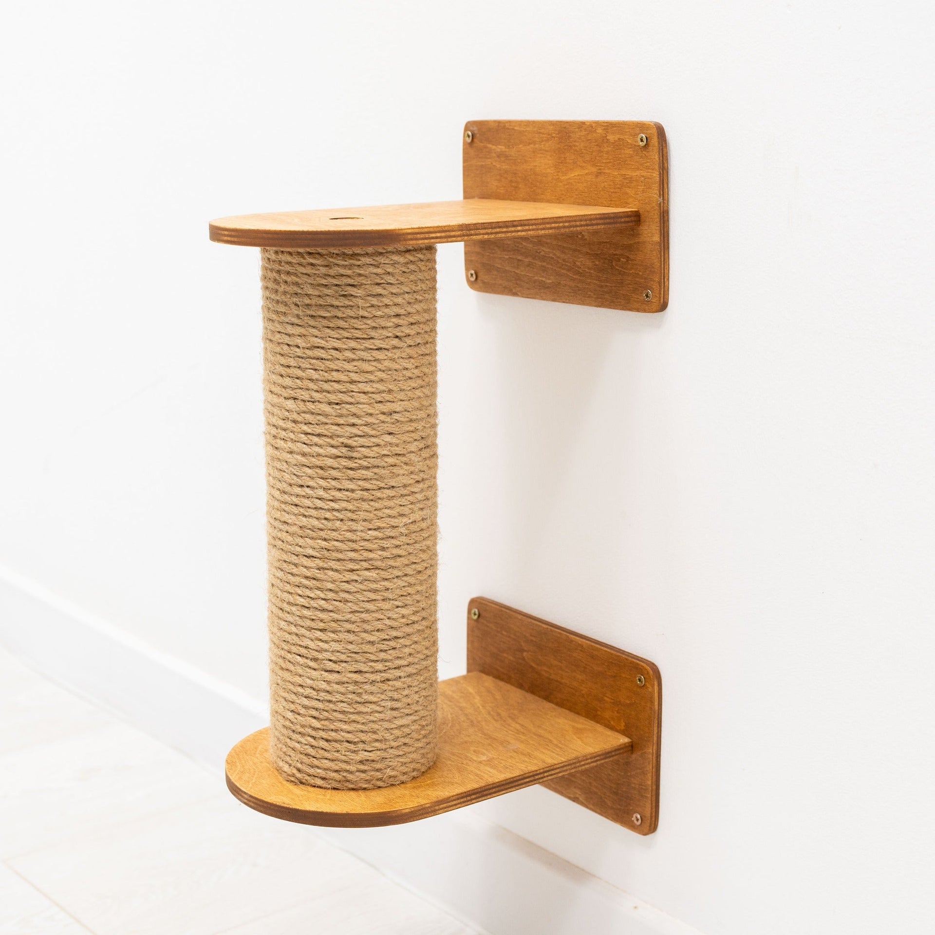 Modern Wall-Mounted Small Cat Tree in Oak and Natural Jute