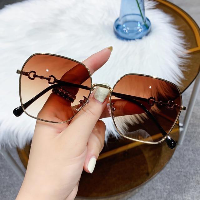 Small Oval Retro Sunglasses UV400 Minimalist Style