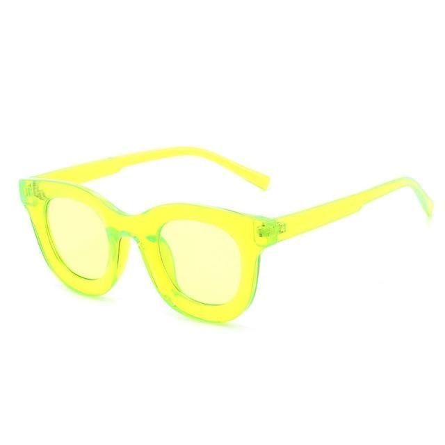 Round Fashion Sunglasses with Blue Light Filtering for Women