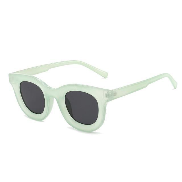 Round Fashion Sunglasses with Blue Light Filtering for Women