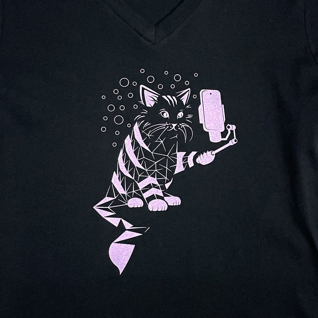 Women's Snap Cat V-Neck Graphic T-Shirt
