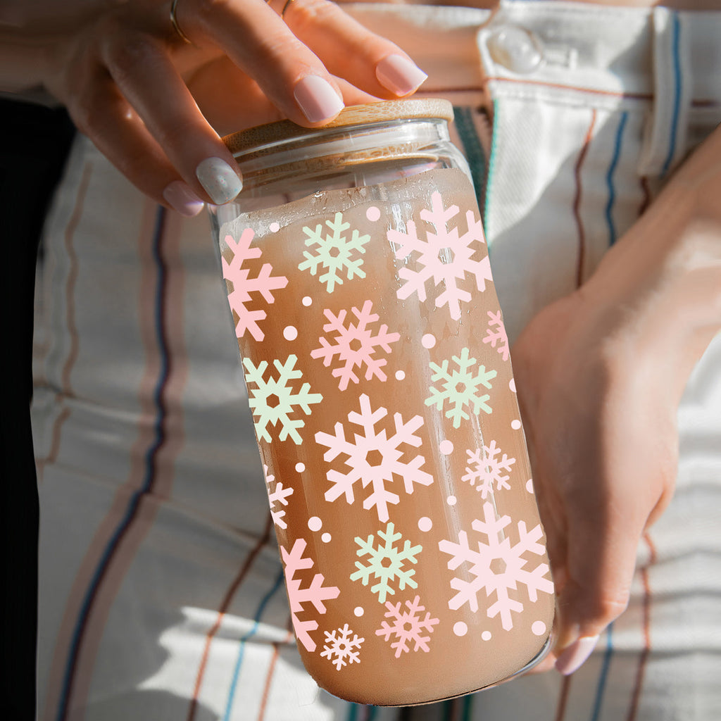 Pastel Snowflakes 17oz