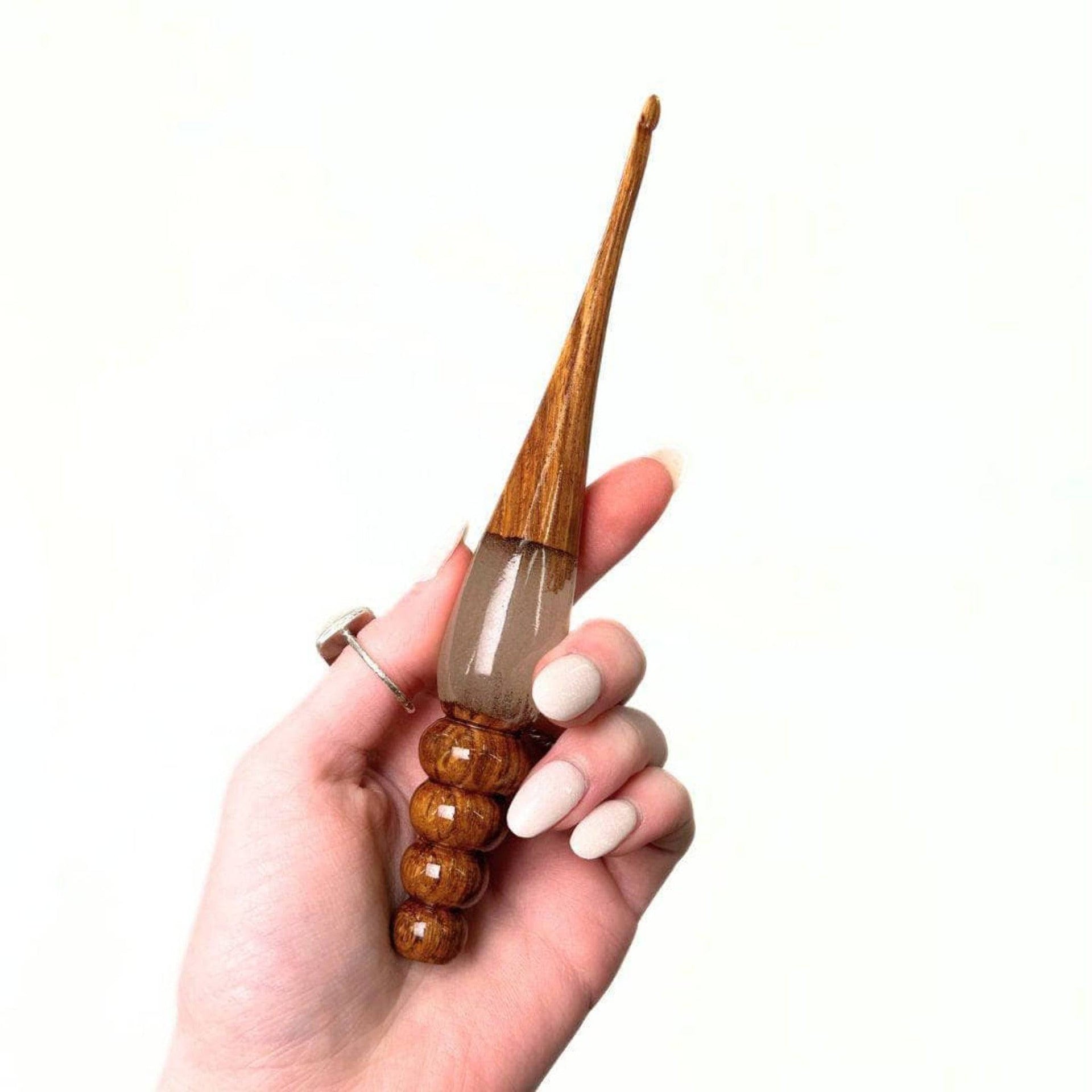 Sparkle Rosewood Crochet Hook - Handcrafted Artisan Size 7