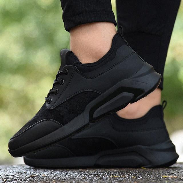 Black Lightweight Athletic Running & Gym Sneakers