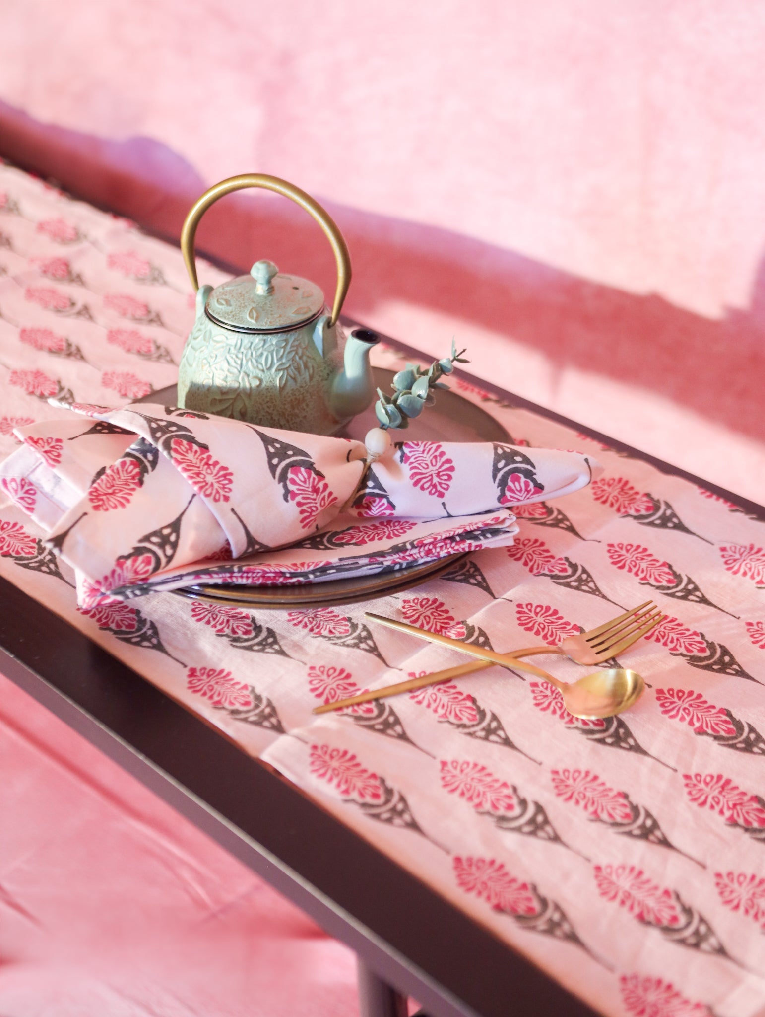 Bahaar Hand Printed Linen Table Runner in Pink