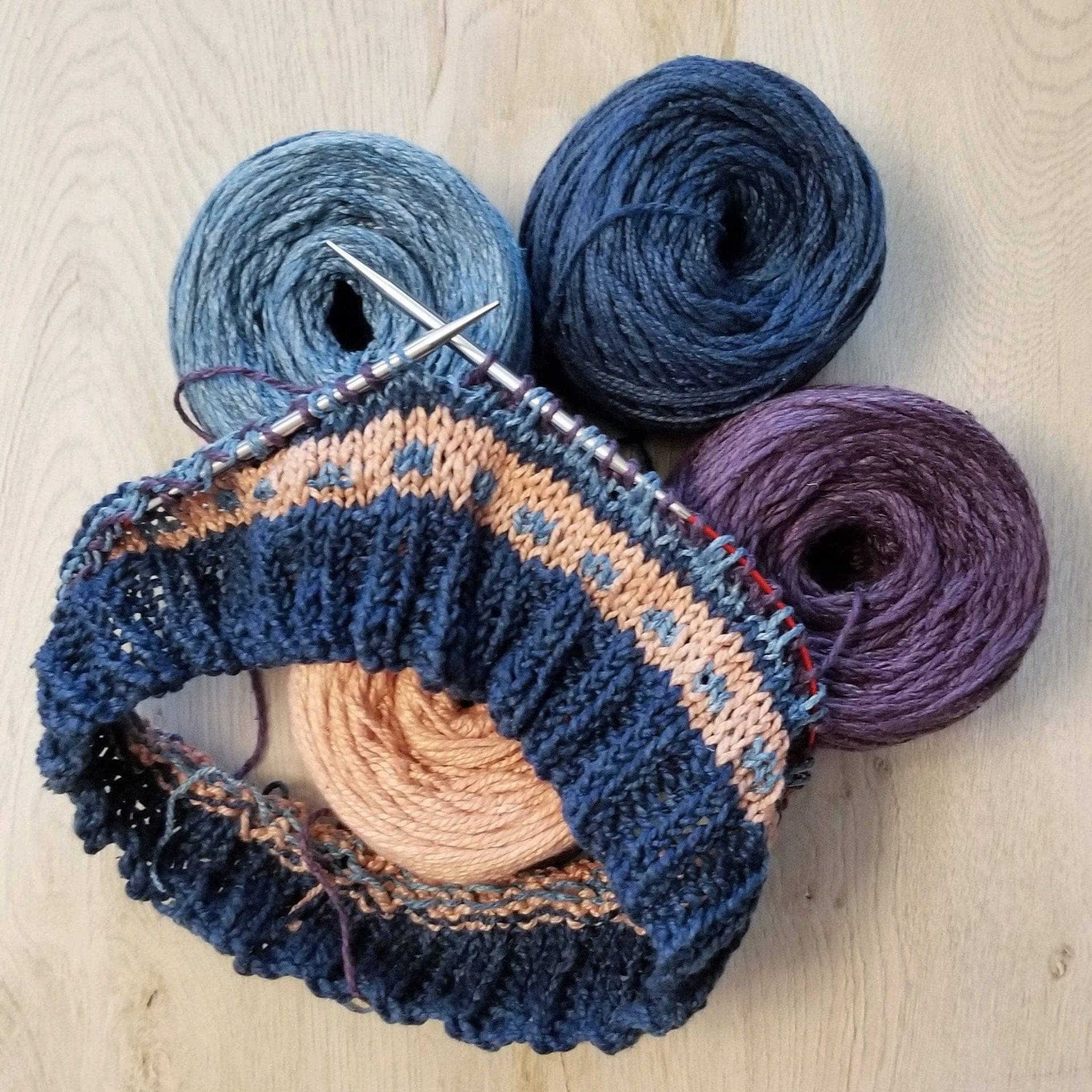 Stripe-A-Dots Hat and Fingerless Gloves Knitting Pattern