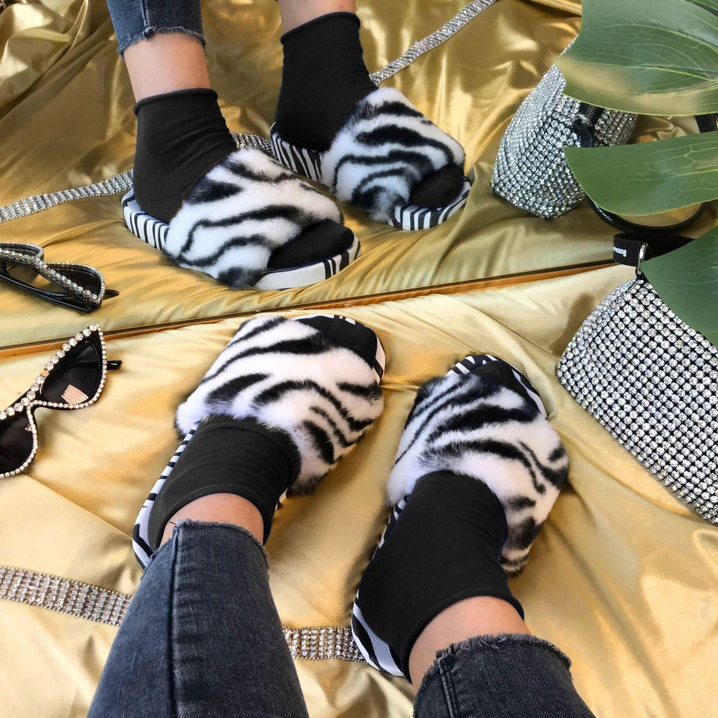 Women's Black White Leopard Print Faux Fur Open Toe Slide Slippers