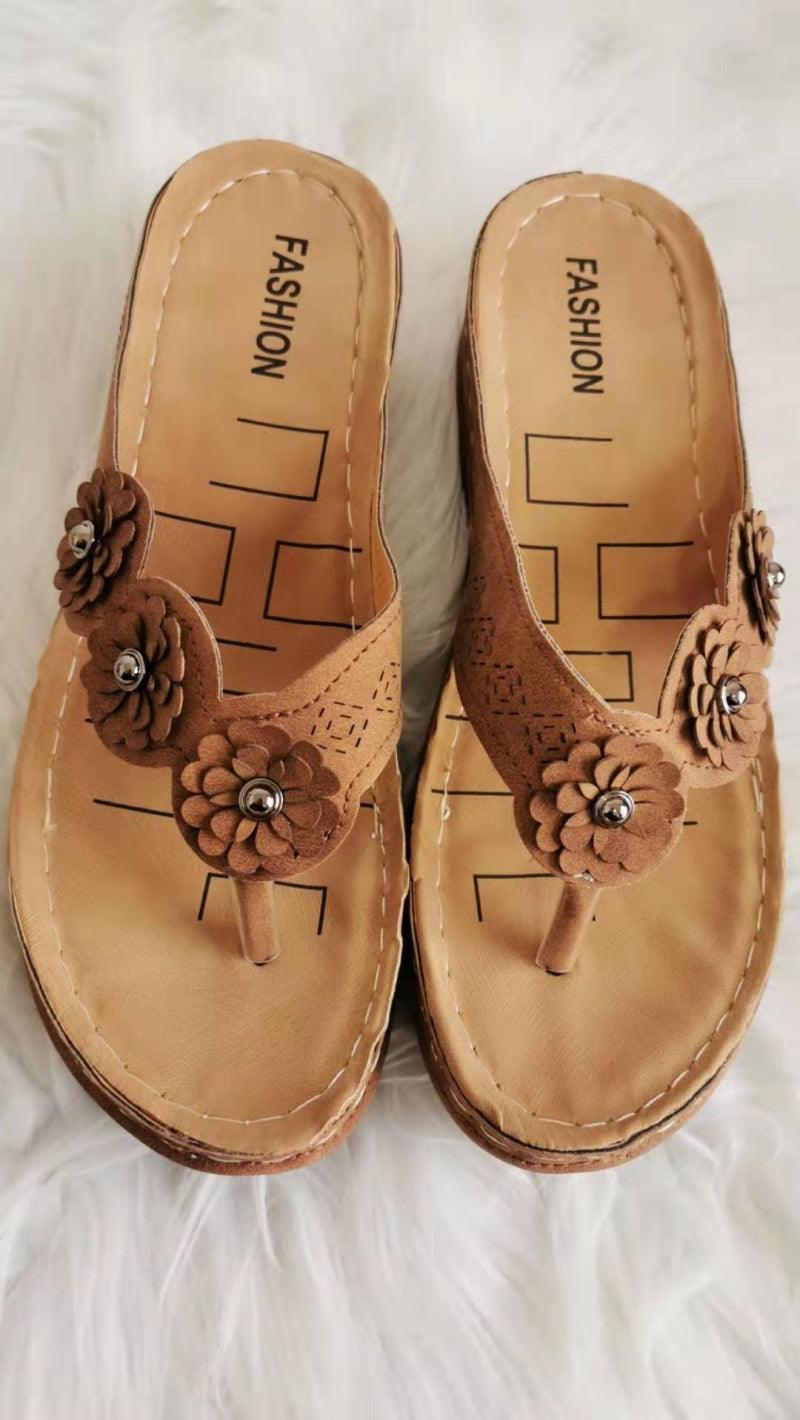 Women's Handmade Retro Floral Flat Sandals Open Toe Strappy Flip-Flops