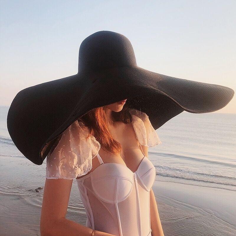 Oversized Wide Brim Straw Sun Hat – Packable UV Protection