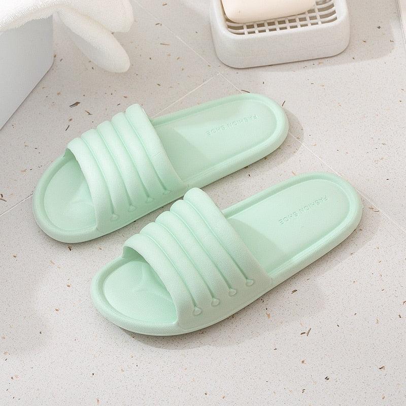 Women's Lightweight EVA Indoor Bathroom Slippers Quick-Dry