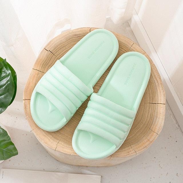 Women's Lightweight EVA Indoor Bathroom Slippers Quick-Dry