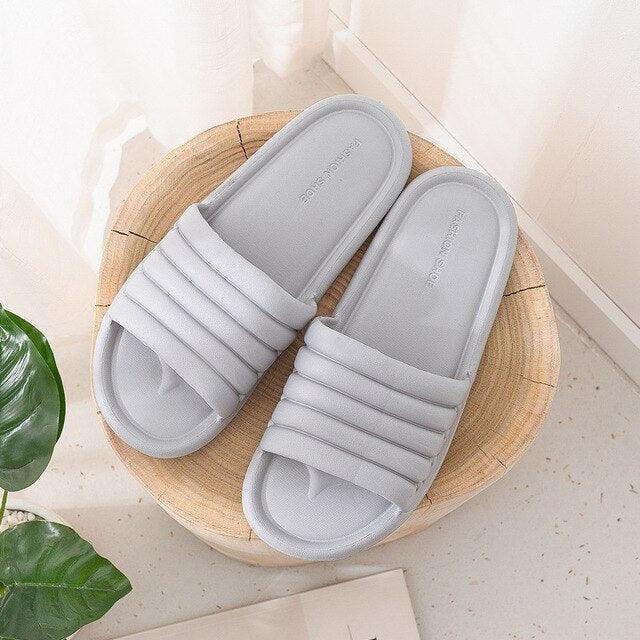 Women's Lightweight EVA Indoor Bathroom Slippers Quick-Dry
