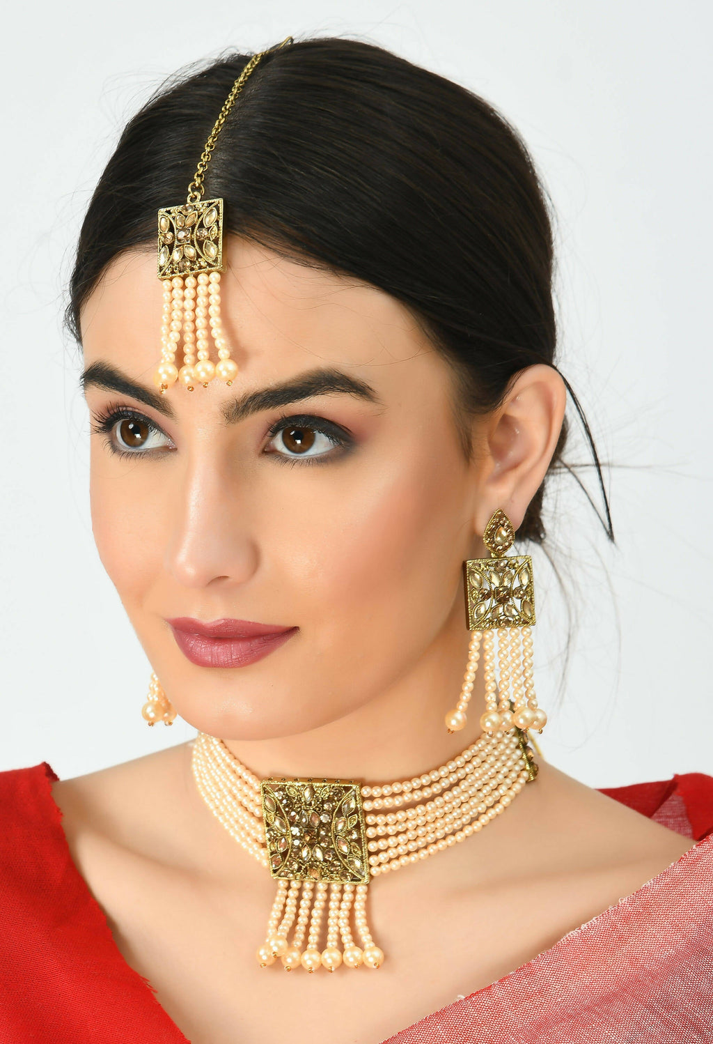 Off White Kundan & Pearls Choker Necklace Set in Golden Brass