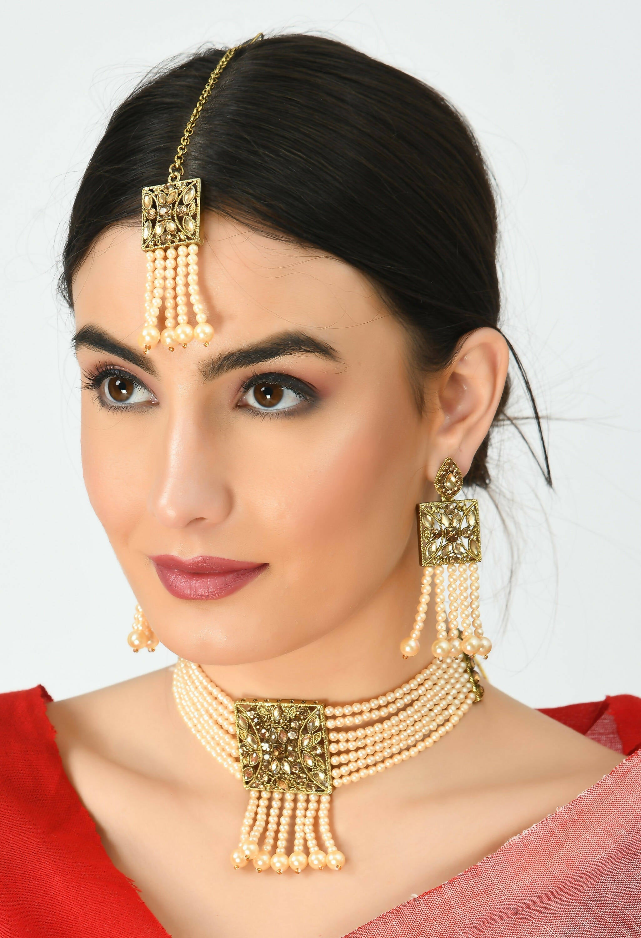 Off White Kundan & Pearls Choker Necklace Set in Golden Brass