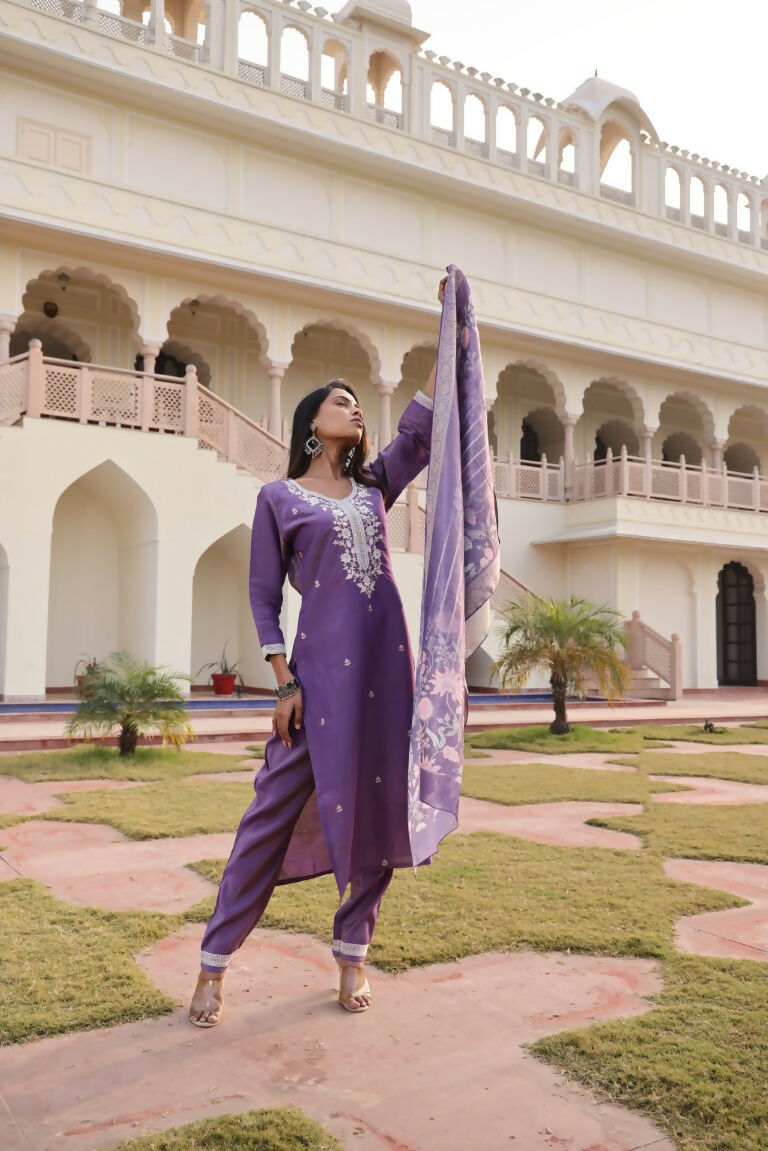 Women's Purple Simmer Silk Floral Print Embroidered Kurta Set