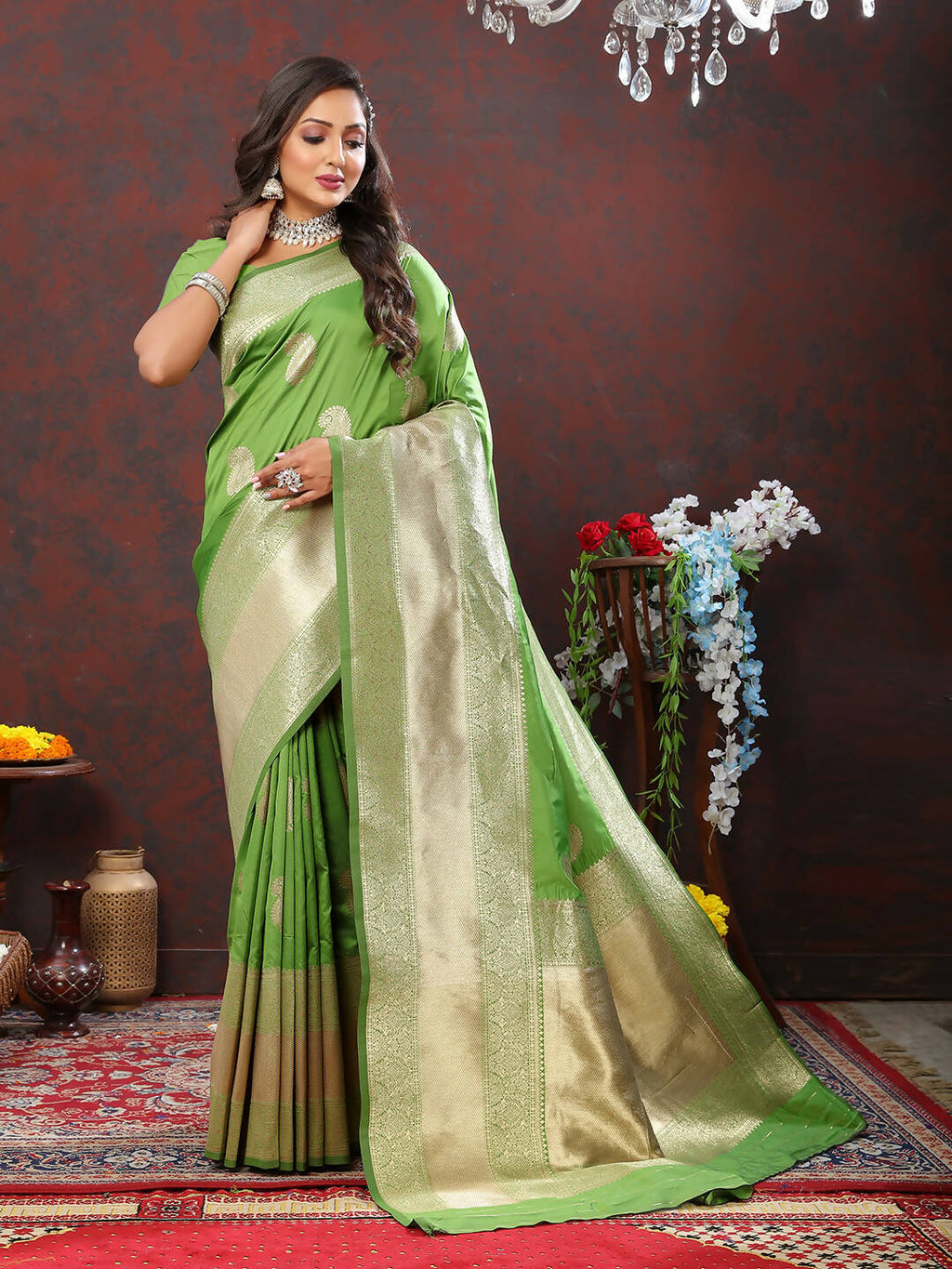 Parotgreen Soft Silk Saree with Gold Zari Woven Pattern