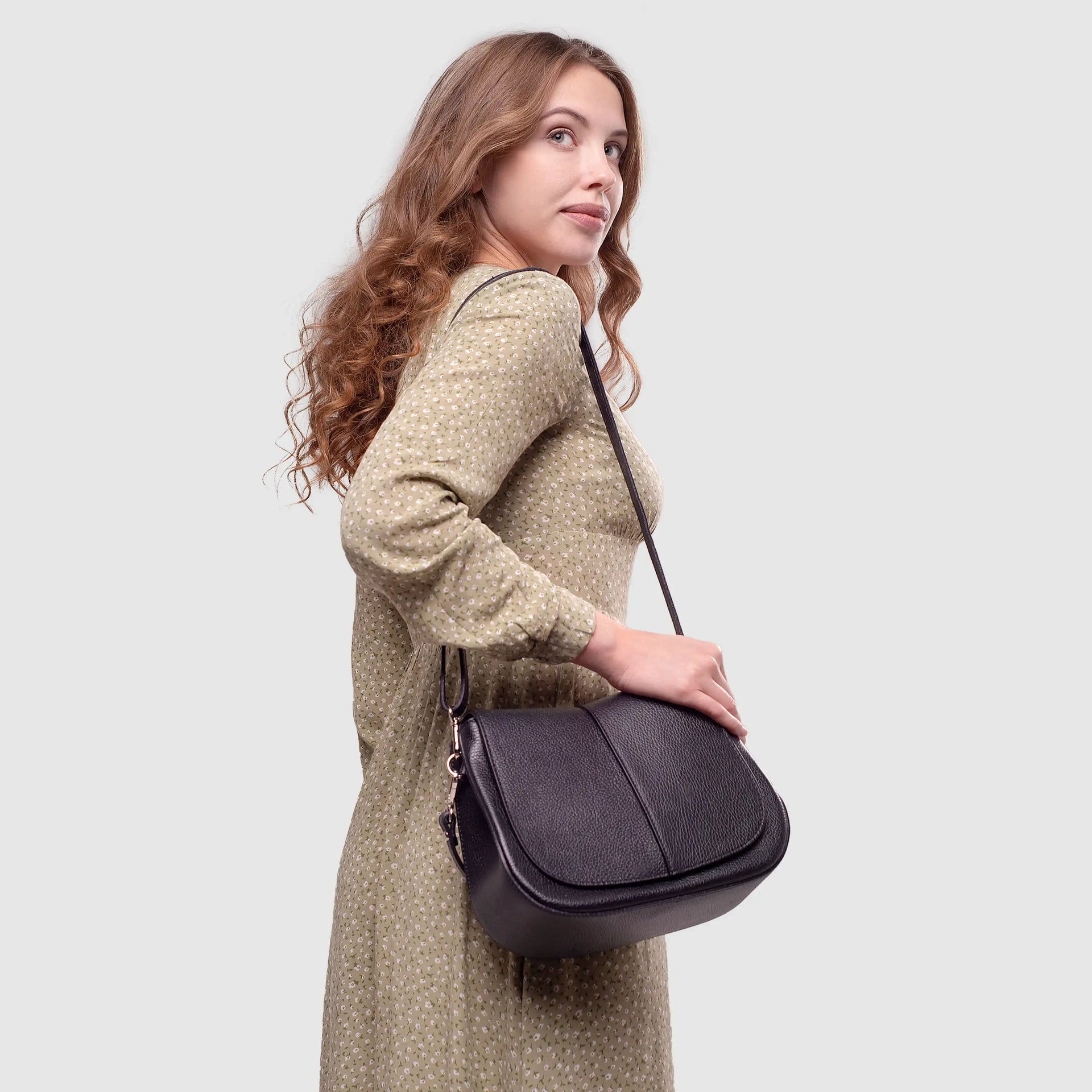 Italian Calf Leather Shoulder Bag – Structured Minimalist Purse