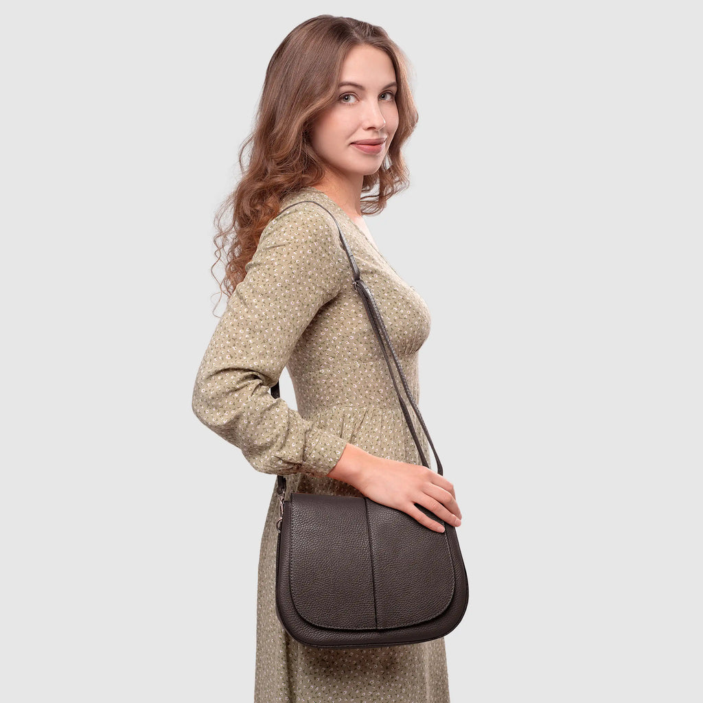 Italian Calf Leather Shoulder Bag – Structured Minimalist Purse