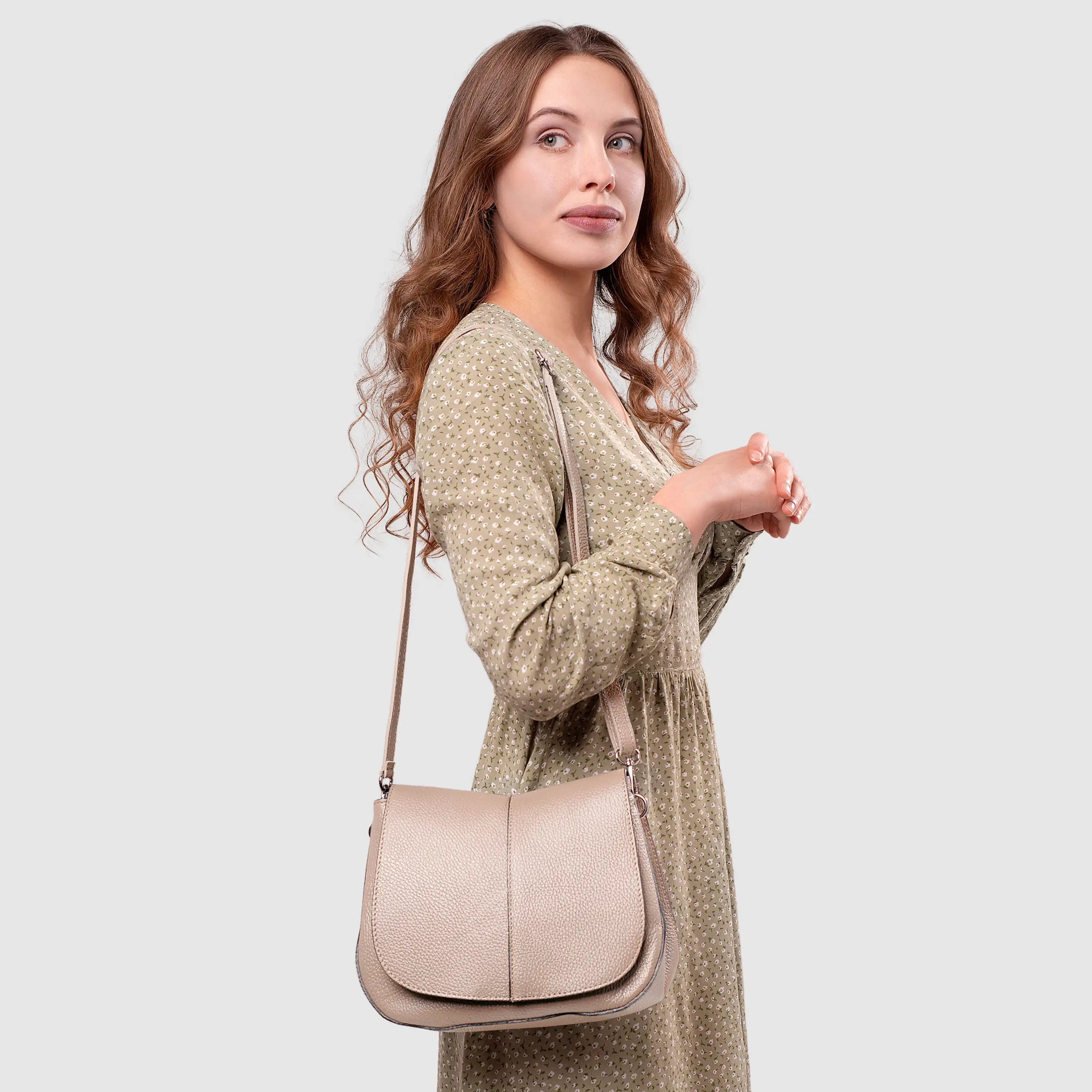 Italian Calf Leather Shoulder Bag – Structured Minimalist Purse