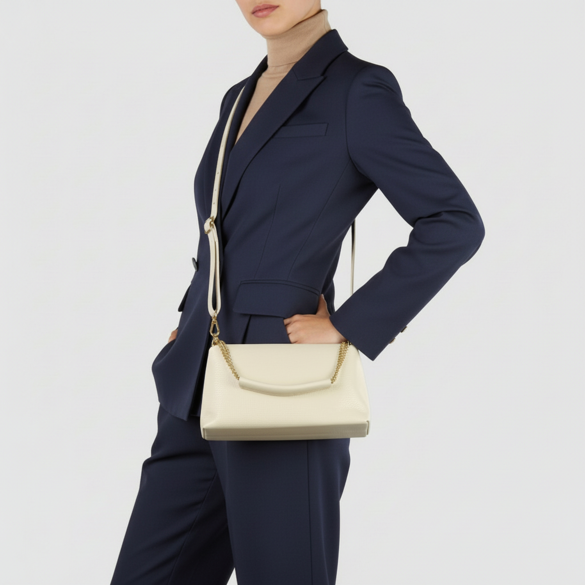 Italian Calf Leather Crossbody Bag – Medium Chain Handle Purse