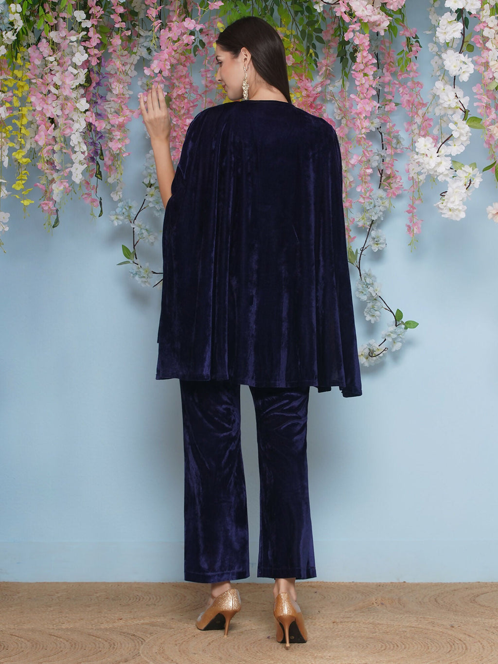 Joban Fashion Navy Blue Velvet Cape Set