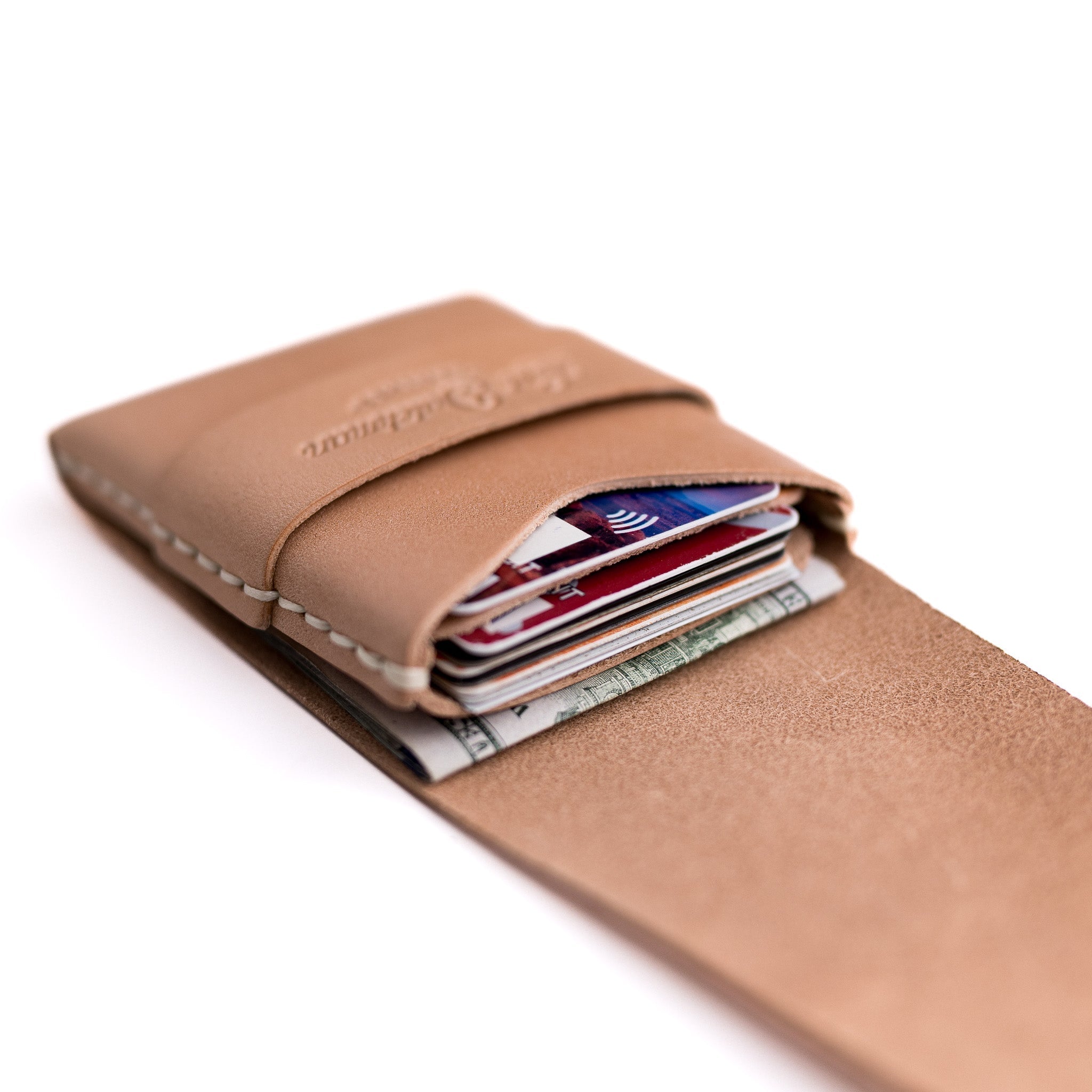 The Big Finn 2 Minimalist Leather Wallet in Russet