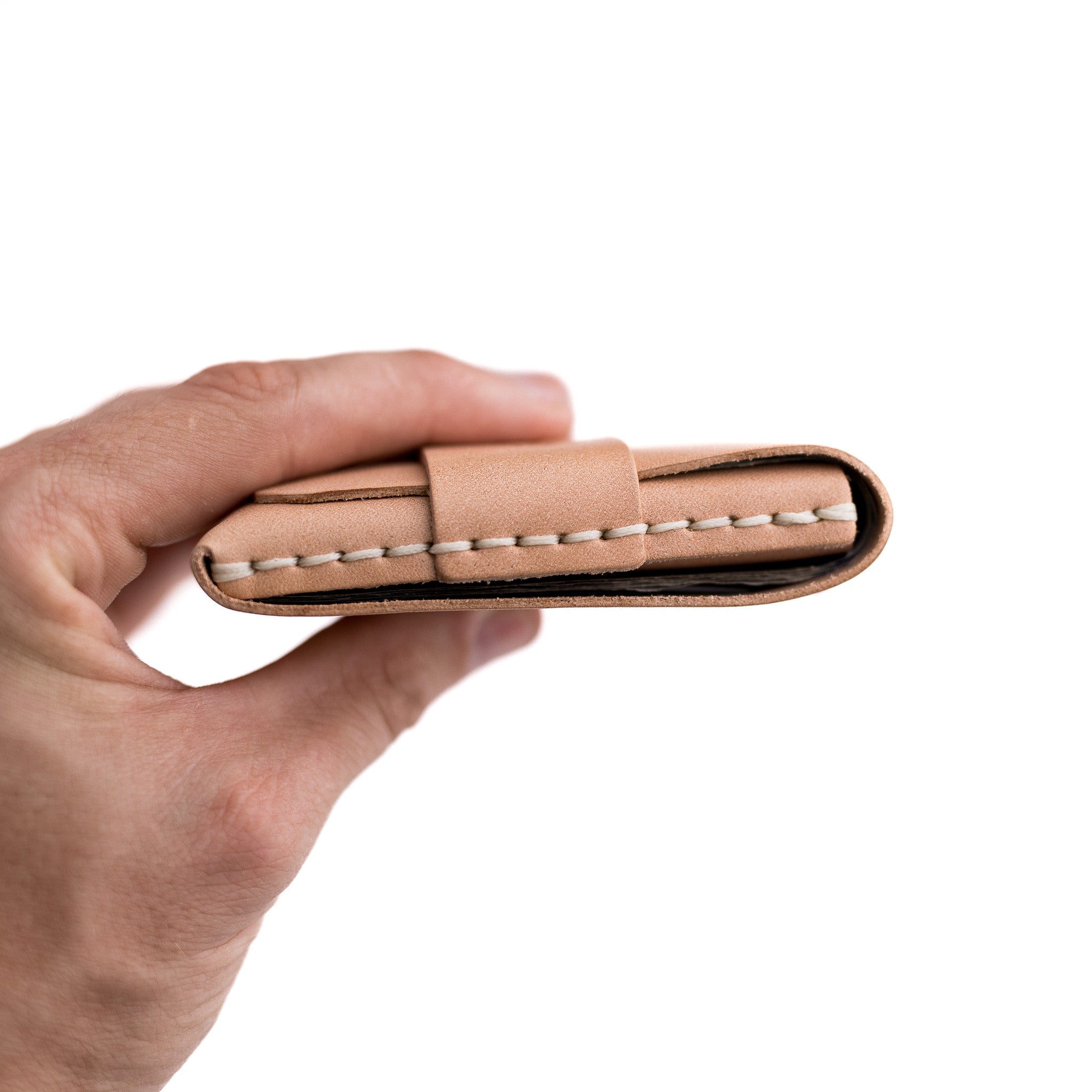 The Big Finn 2 Minimalist Leather Wallet in Russet