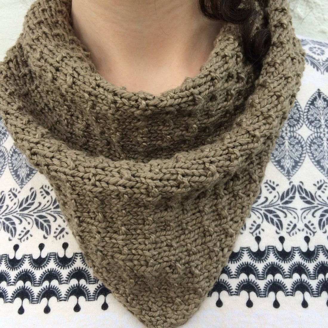 Minimalist handmade scarf in olive green and taupe knit texture