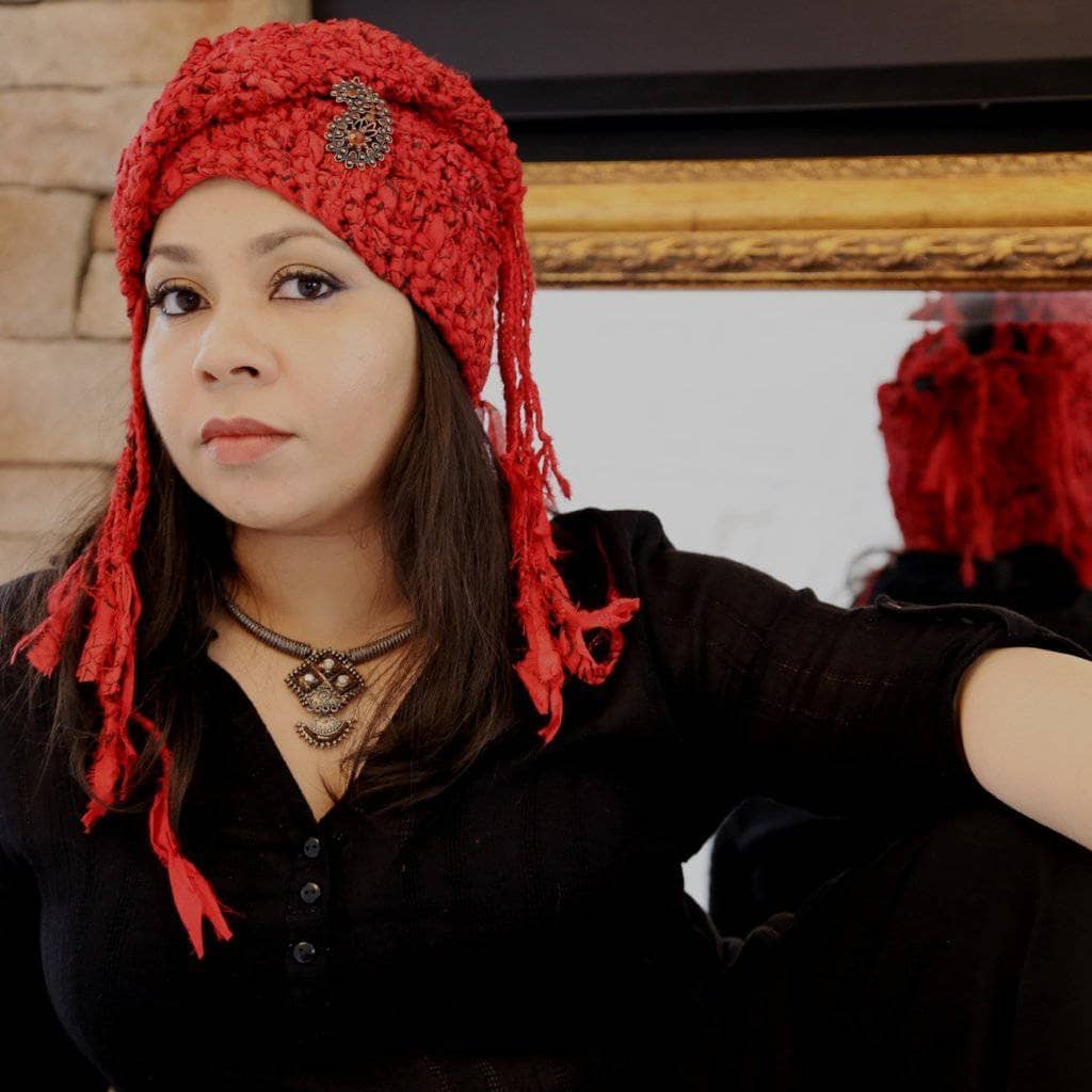 The Red Taj Crochet Headscarf Pattern: Vintage-Inspired Crown