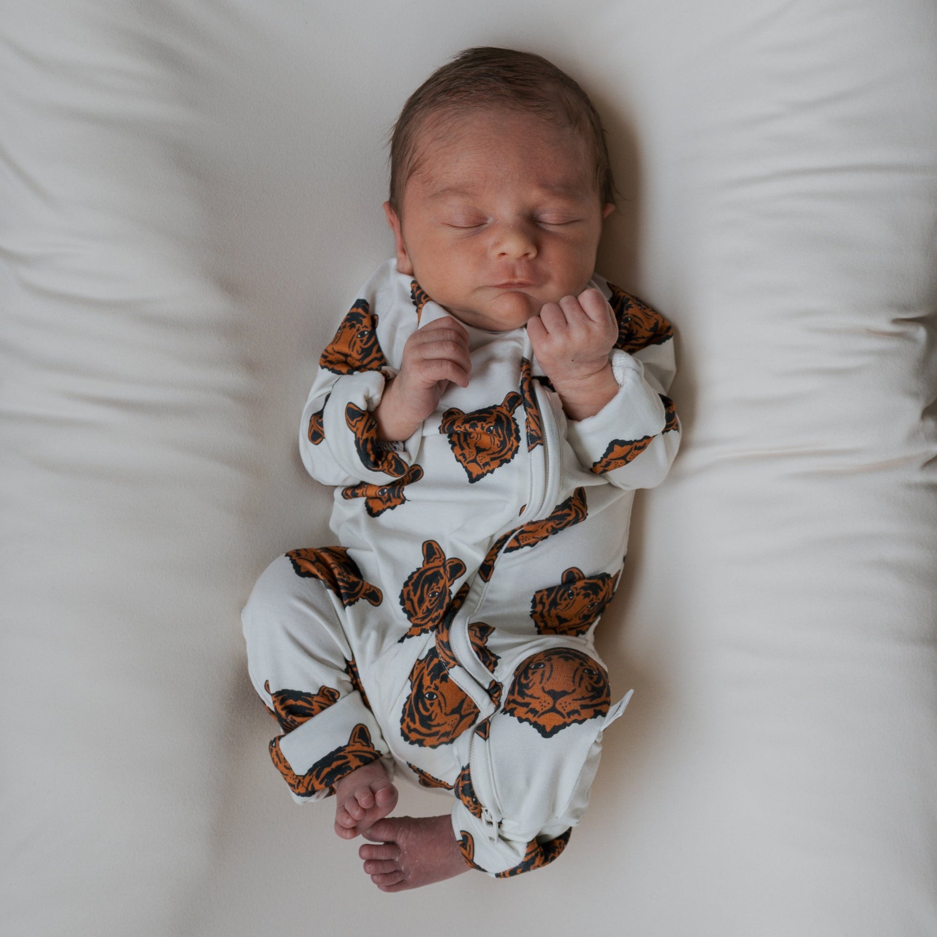 Premium Bamboo Zip Pajamas for Kids with Tiger Pattern