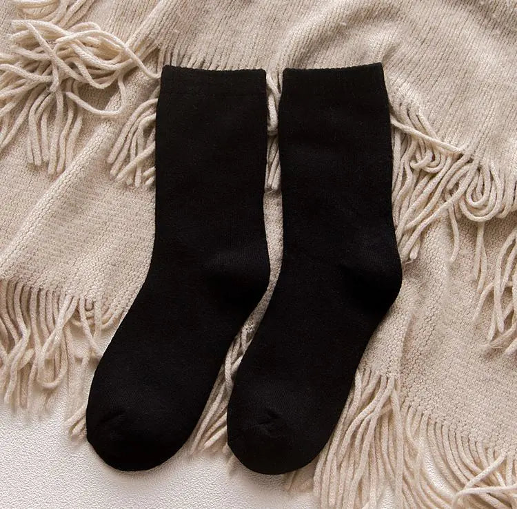 Women's Thick Cotton Thermal Crew Socks for Fall and Winter - Image 3