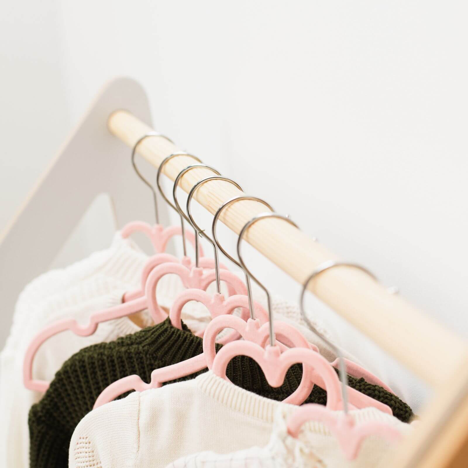 Montessori Toddler Clothes Rack for Nursery & Dress Up Play