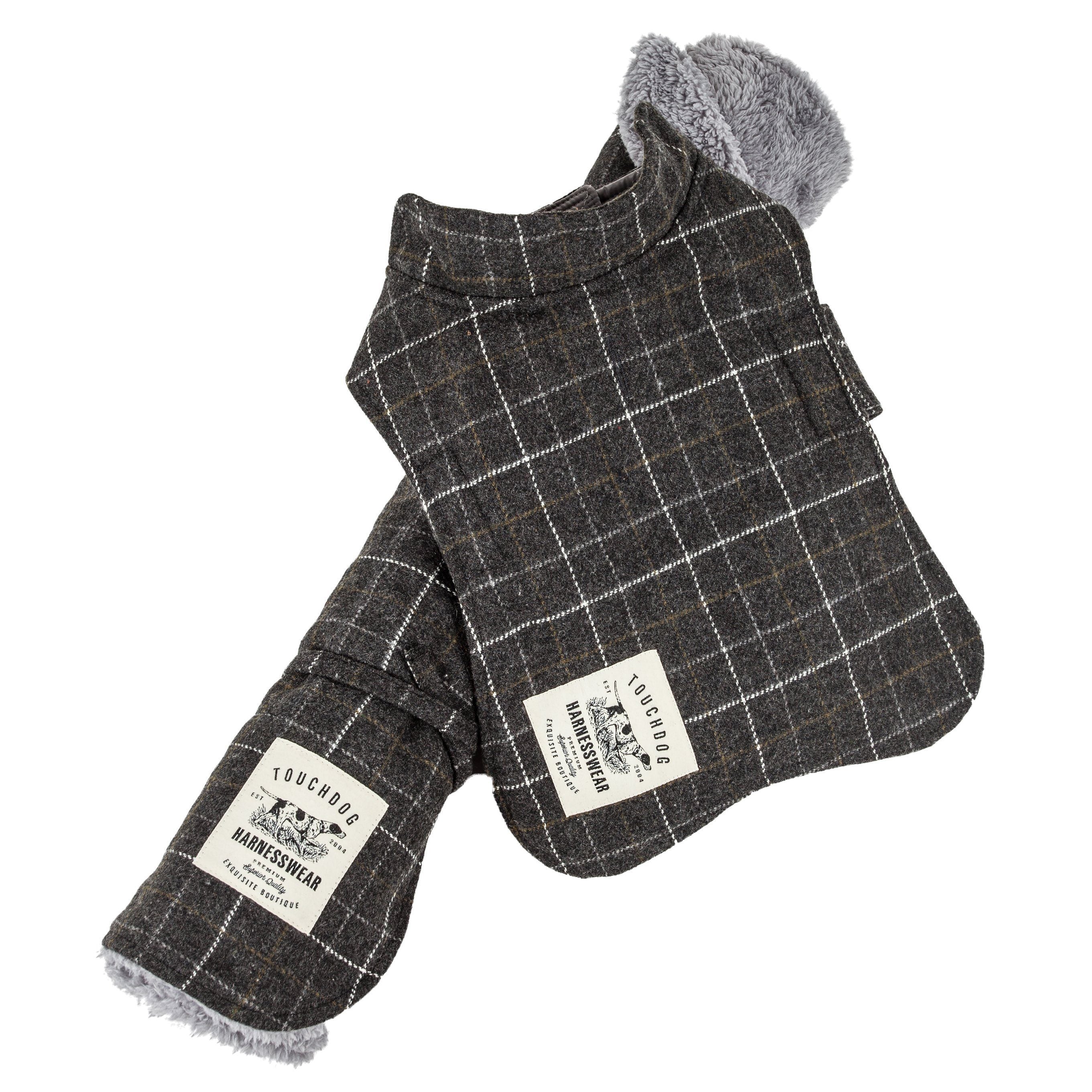 Touchdog ® 2-In-1 Windowpane Plaid Dog Jacket and Matching Reversible Dog Mat
