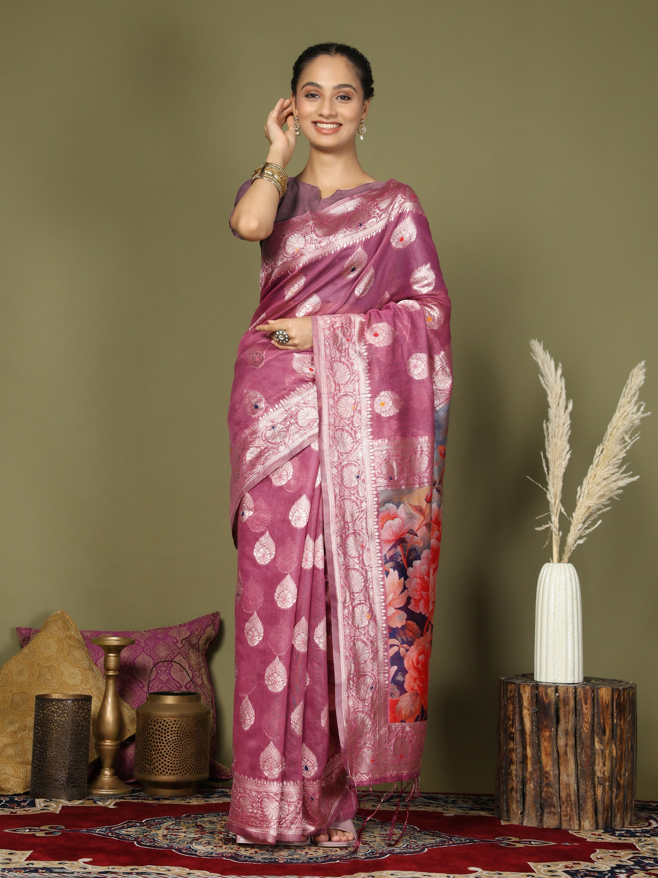Elegant Pink Linen Cotton Saree with Matching Blouse Piece