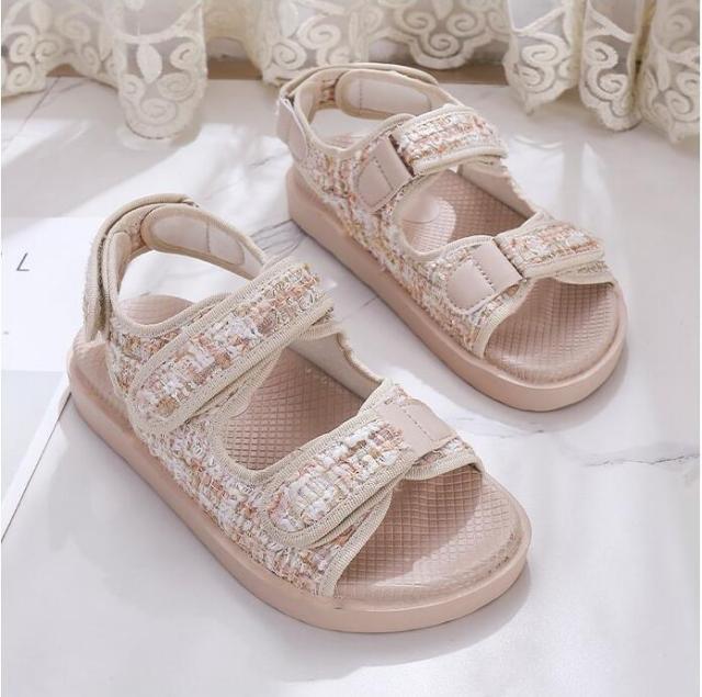 Women's Black Flat Hiking Sandals Sporty Adjustable Water Shoes