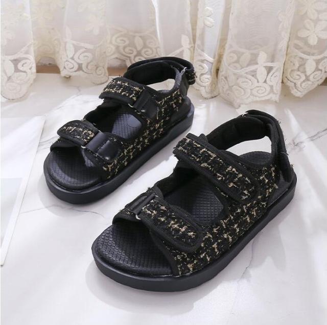 Women's Black Flat Hiking Sandals Sporty Adjustable Water Shoes