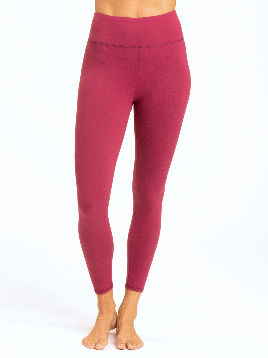High-rise ankle length leggings in a soft stretch fabric for everyday comfort.