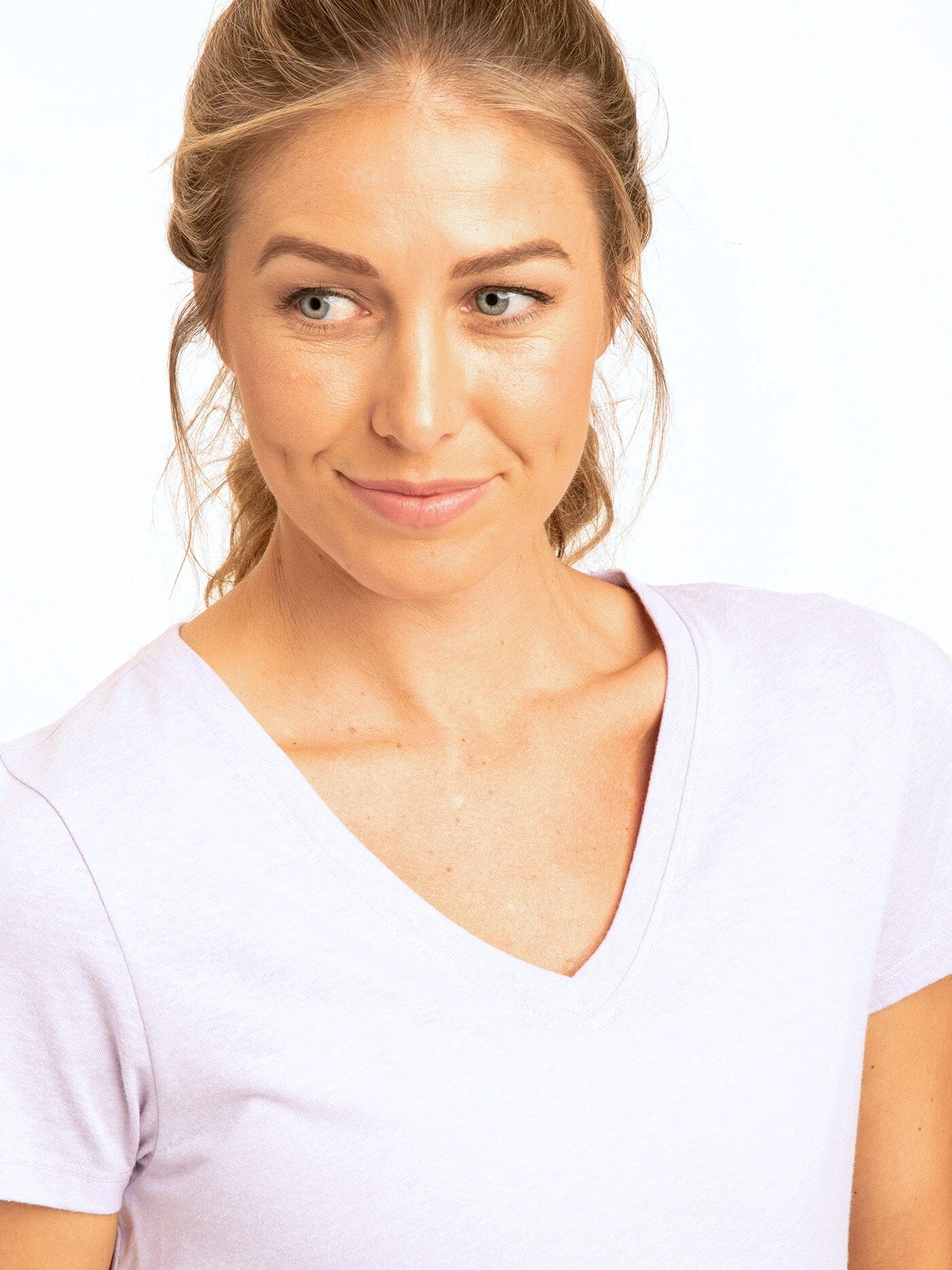 Pattie Triblend V-Neck Short Sleeve Essential Tee
