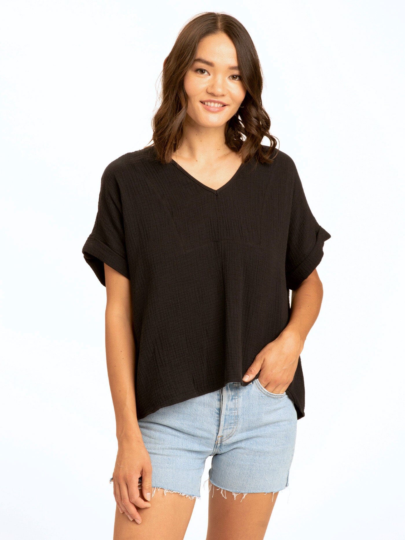 Black organic cotton gauze V-neck top with a flowy fit.