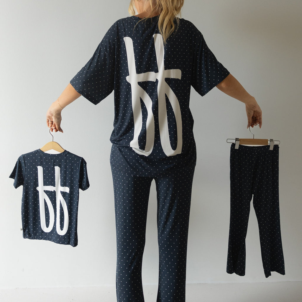 Kids Bamboo Short Sleeve Lounge Set in Navy and White Polka Dot