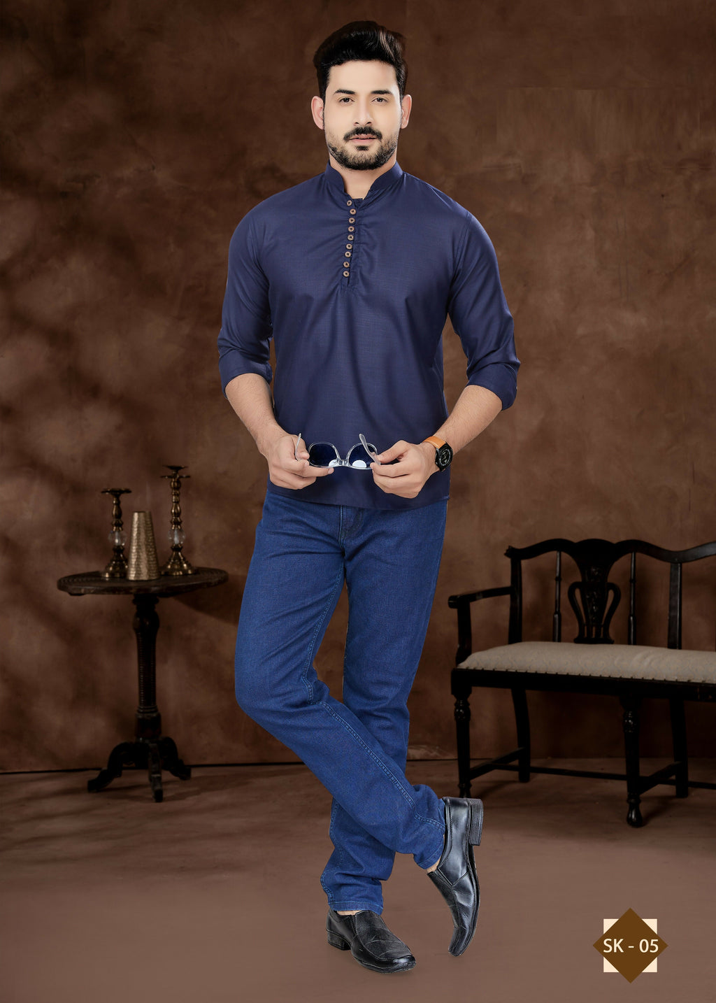 Men's navy blue plain short kurta made of pure cotton, 36-inch length