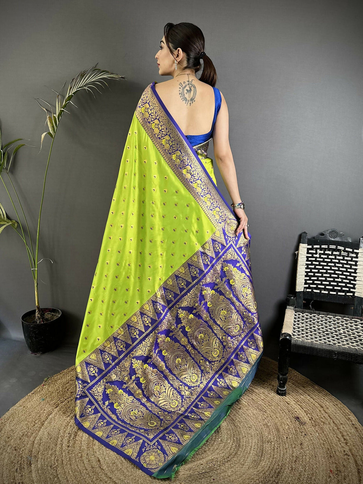 Parrot Green Soft Silk Banarasi Saree with Intricate Motifs