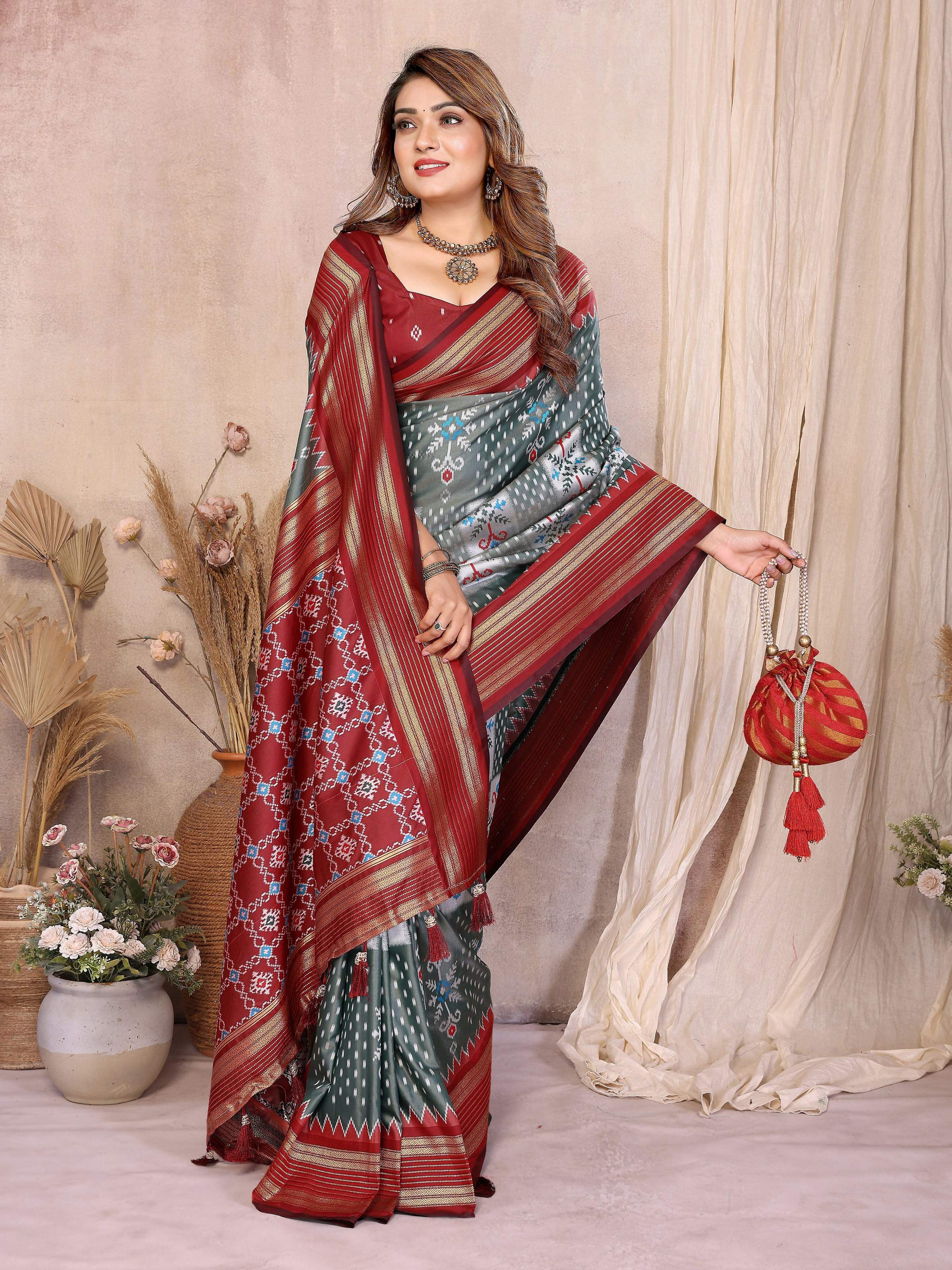 Grey Soft Silk Weaving Saree with Subtle Sophisticated Shine