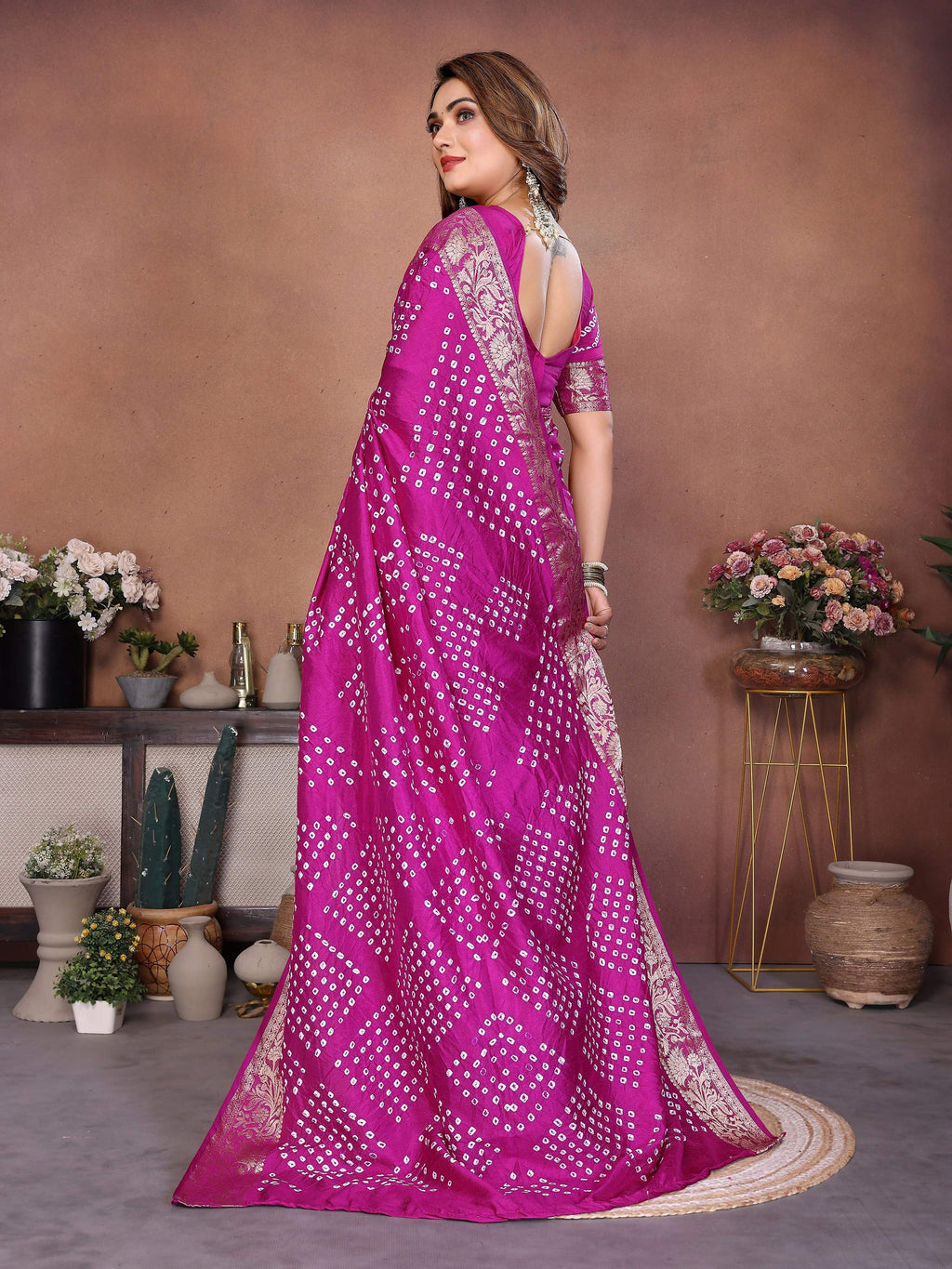 Magenta Pure Dola Silk Handmade Bandhej Saree