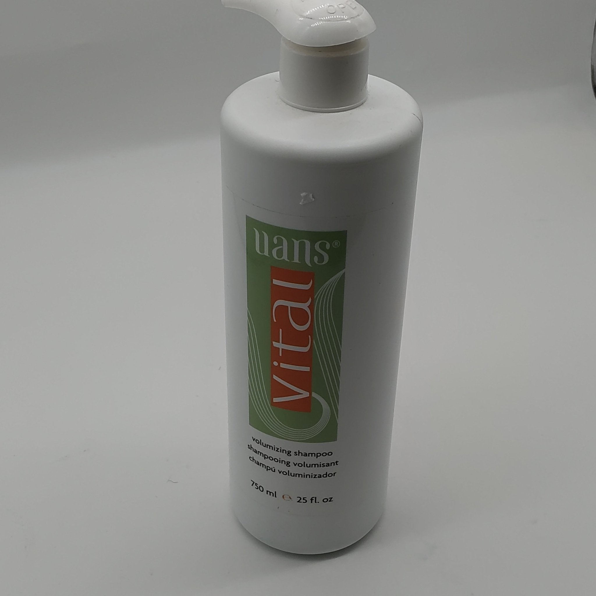 UANS Vital Voluminizing Shampoo bottle in white and green packaging
