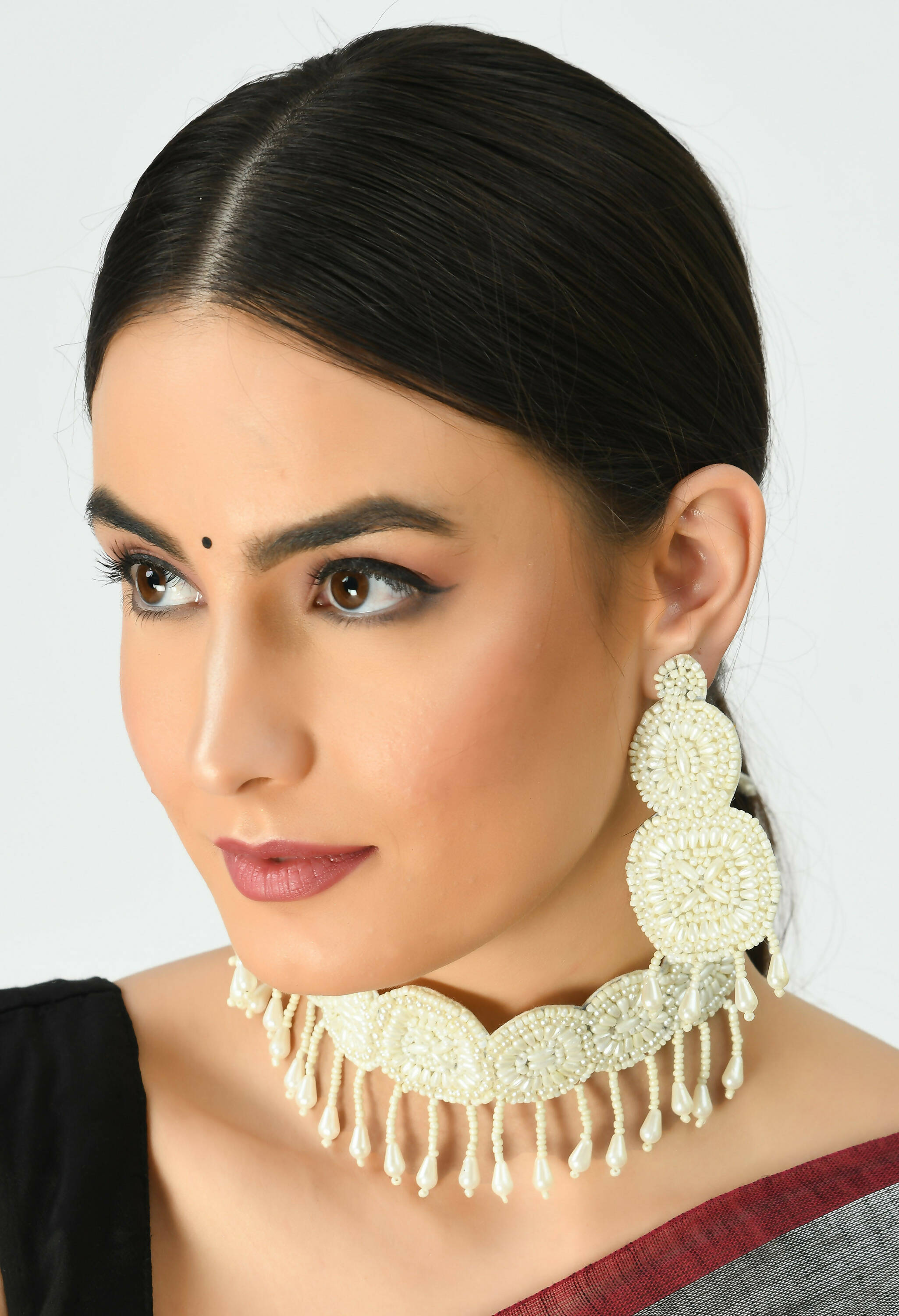 Johar Kamal Handicraft Off White Pearl Choker Necklace Set