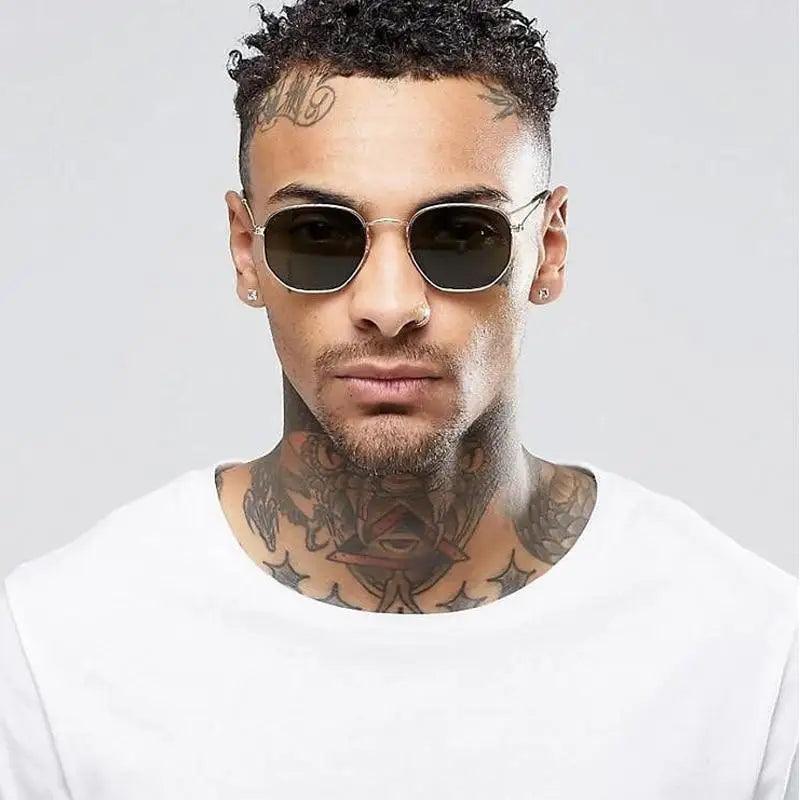 Unisex square frame sunglasses with UV400 protection