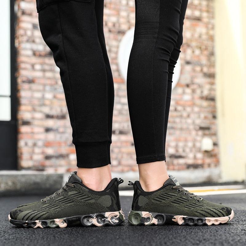 Unisex Camouflage Lightweight Sneakers - Breathable Outdoor Shoes